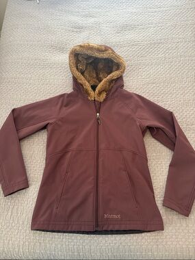 Marmot Zip Up Winter Jacket w/ Fur Hood